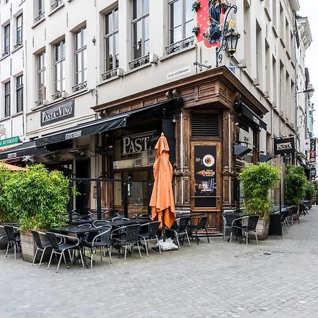 Beautiful Appartment In The Heart Of Amberes Exterior foto